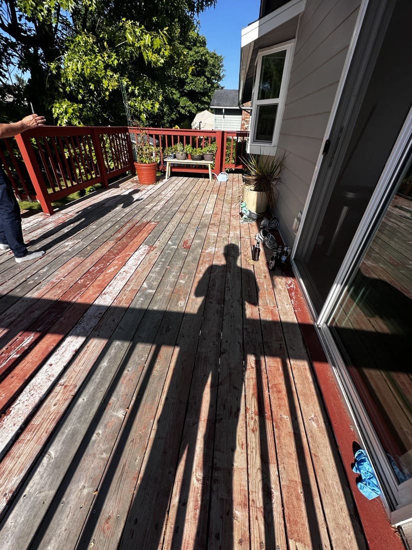 Custom Backyard Deck in Conroe, TX